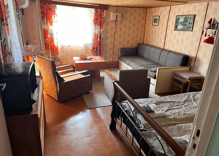 Vedru Sauna Chalet *